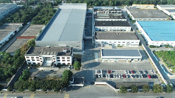 南宫NG28相信品牌力量科技推出行业领先的窄边框金属网格触控传感器，实现设计与功能的完美融合